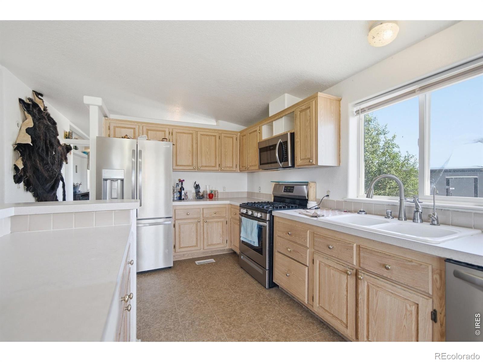 MLS Image #14 for 24653  railroad street,eaton, Colorado