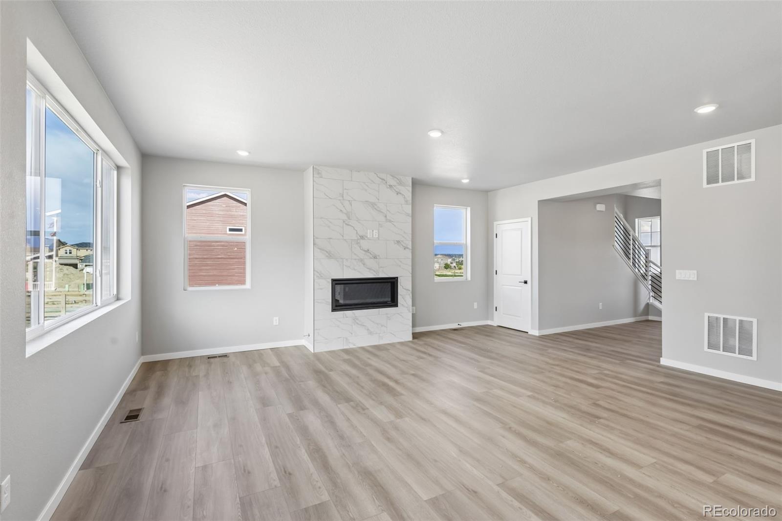 MLS Image #5 for 13381  finnhorse street,parker, Colorado