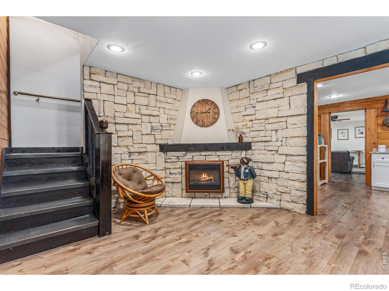 MLS Image #19 for 459  streamside drive,glen haven, Colorado