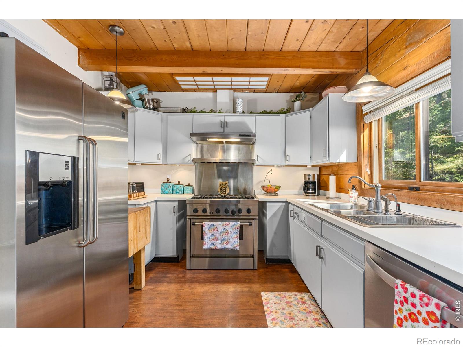 MLS Image #5 for 459  streamside drive,glen haven, Colorado
