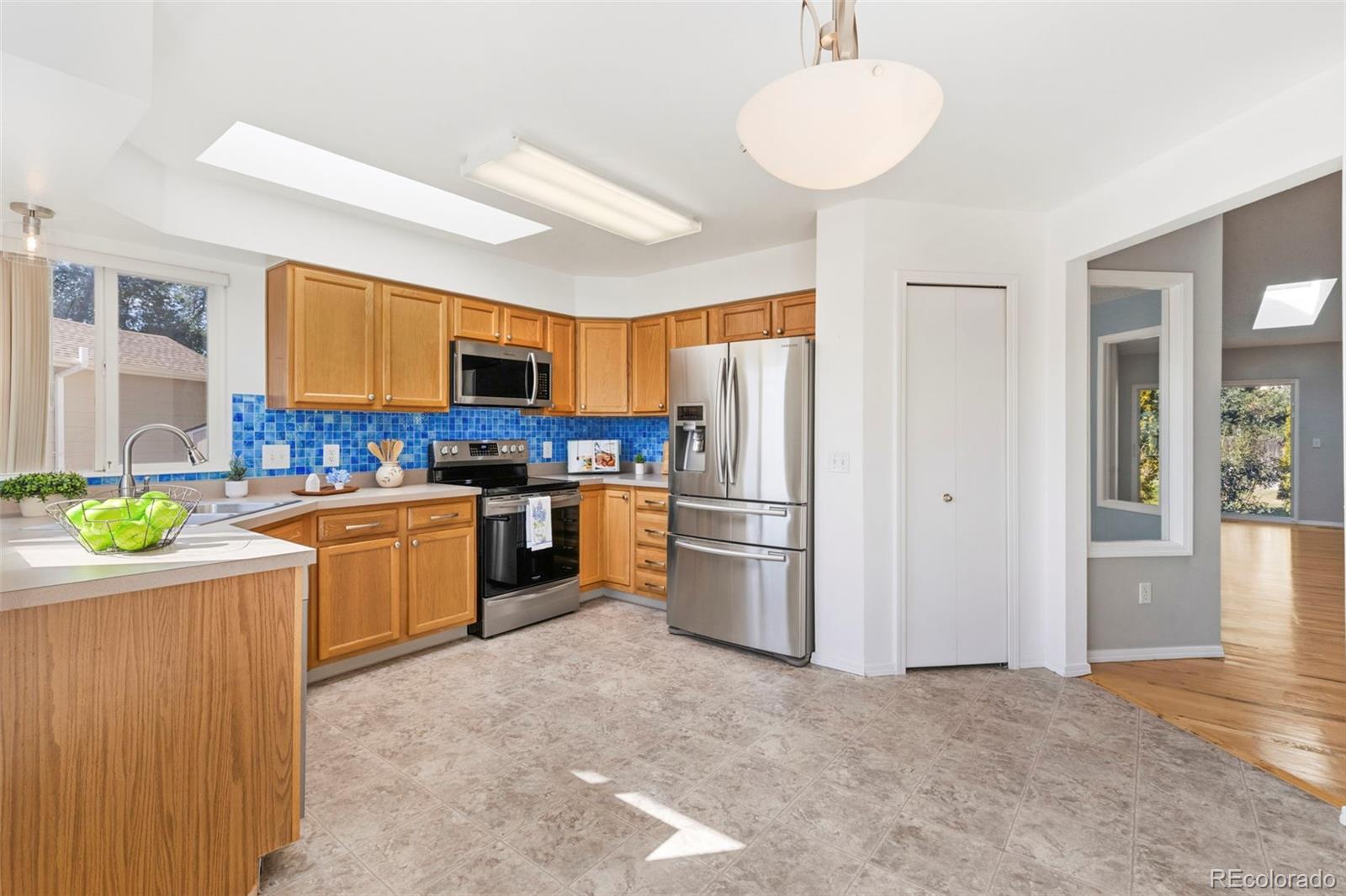 MLS Image #14 for 1305  eastmeadow court,colorado springs, Colorado