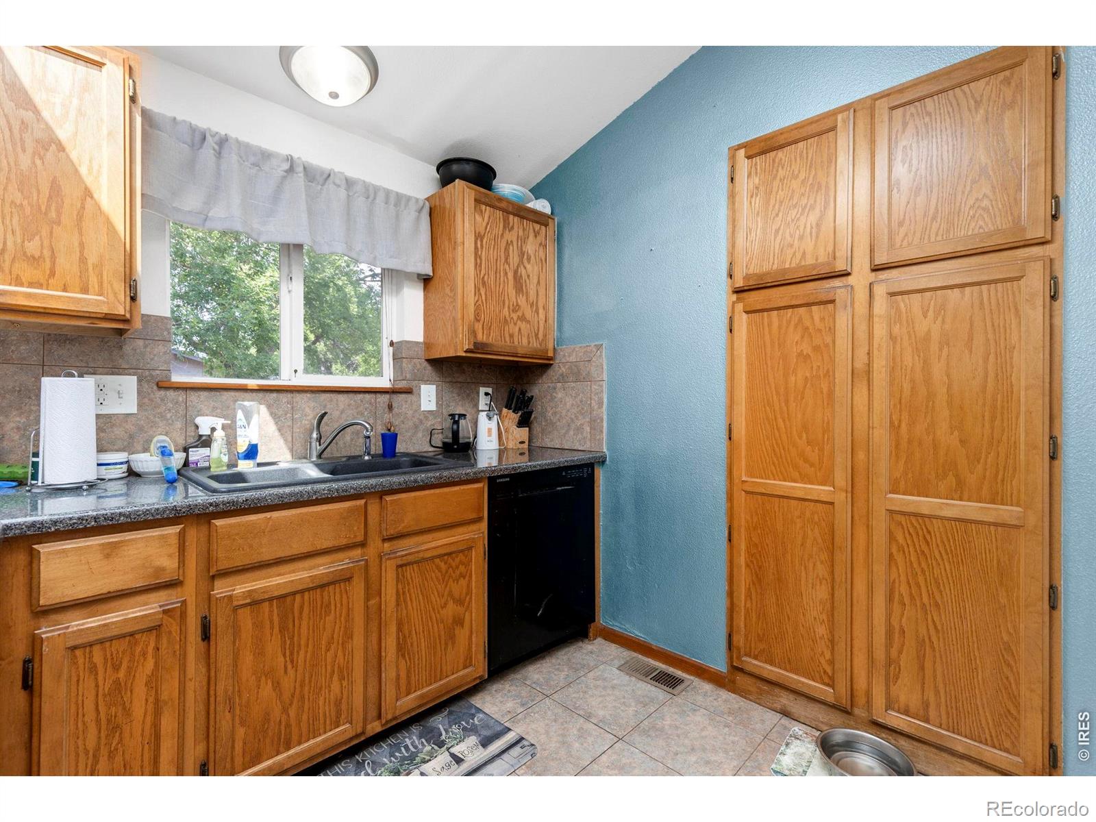 MLS Image #11 for 2257  11th street,loveland, Colorado