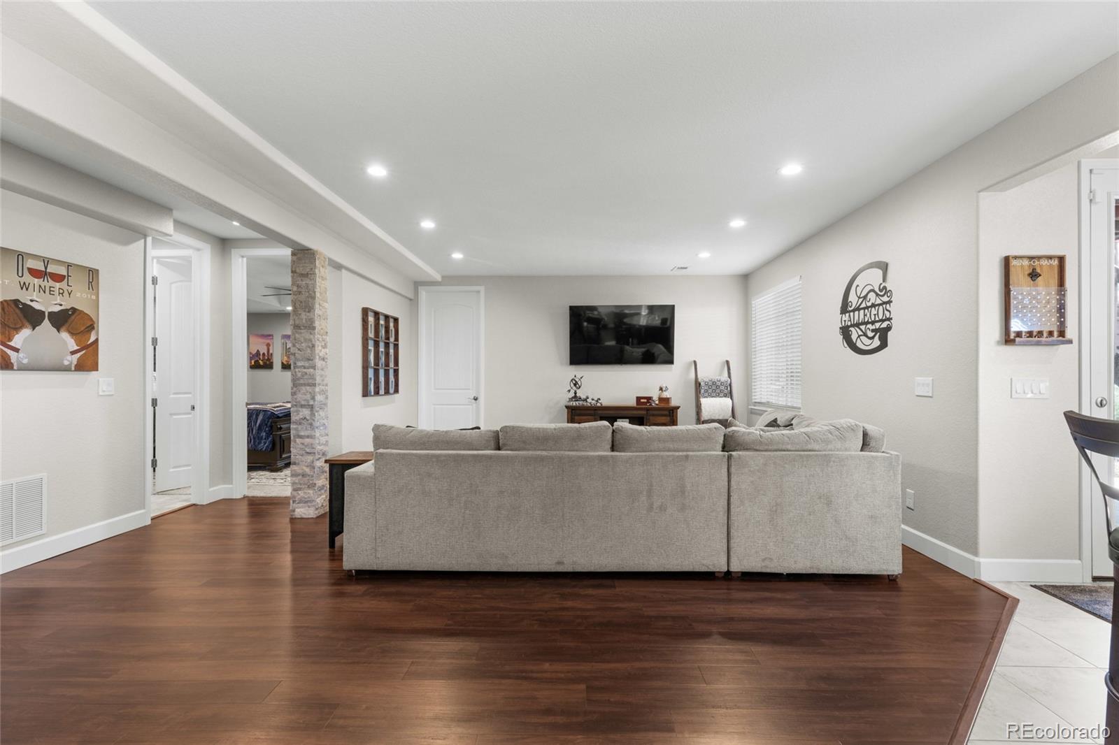 MLS Image #22 for 27855 e moraine drive,aurora, Colorado