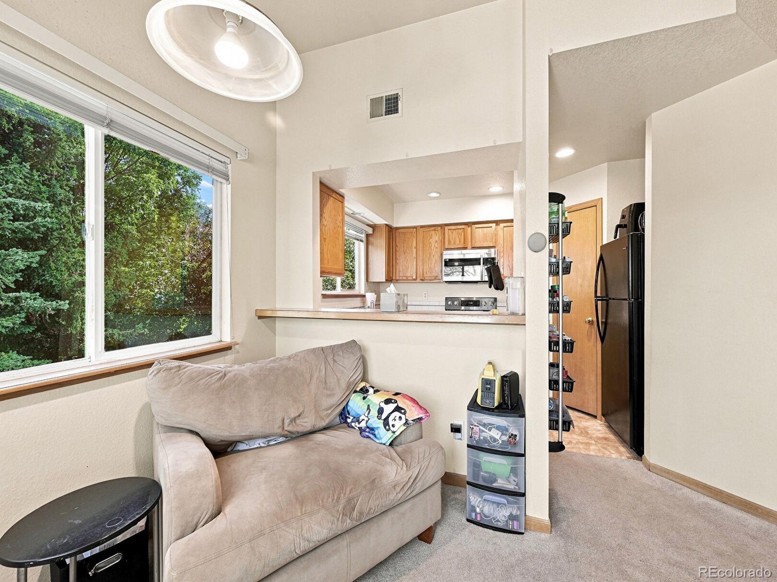 MLS Image #11 for 950  52nd avenue court,greeley, Colorado