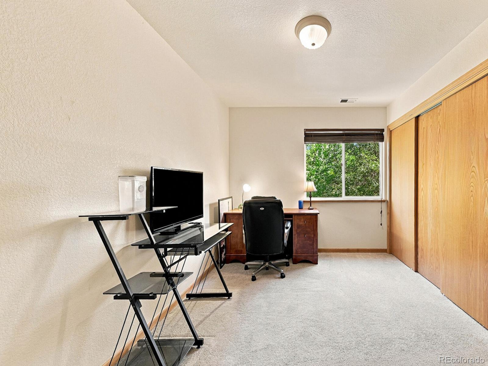MLS Image #18 for 950  52nd avenue court,greeley, Colorado