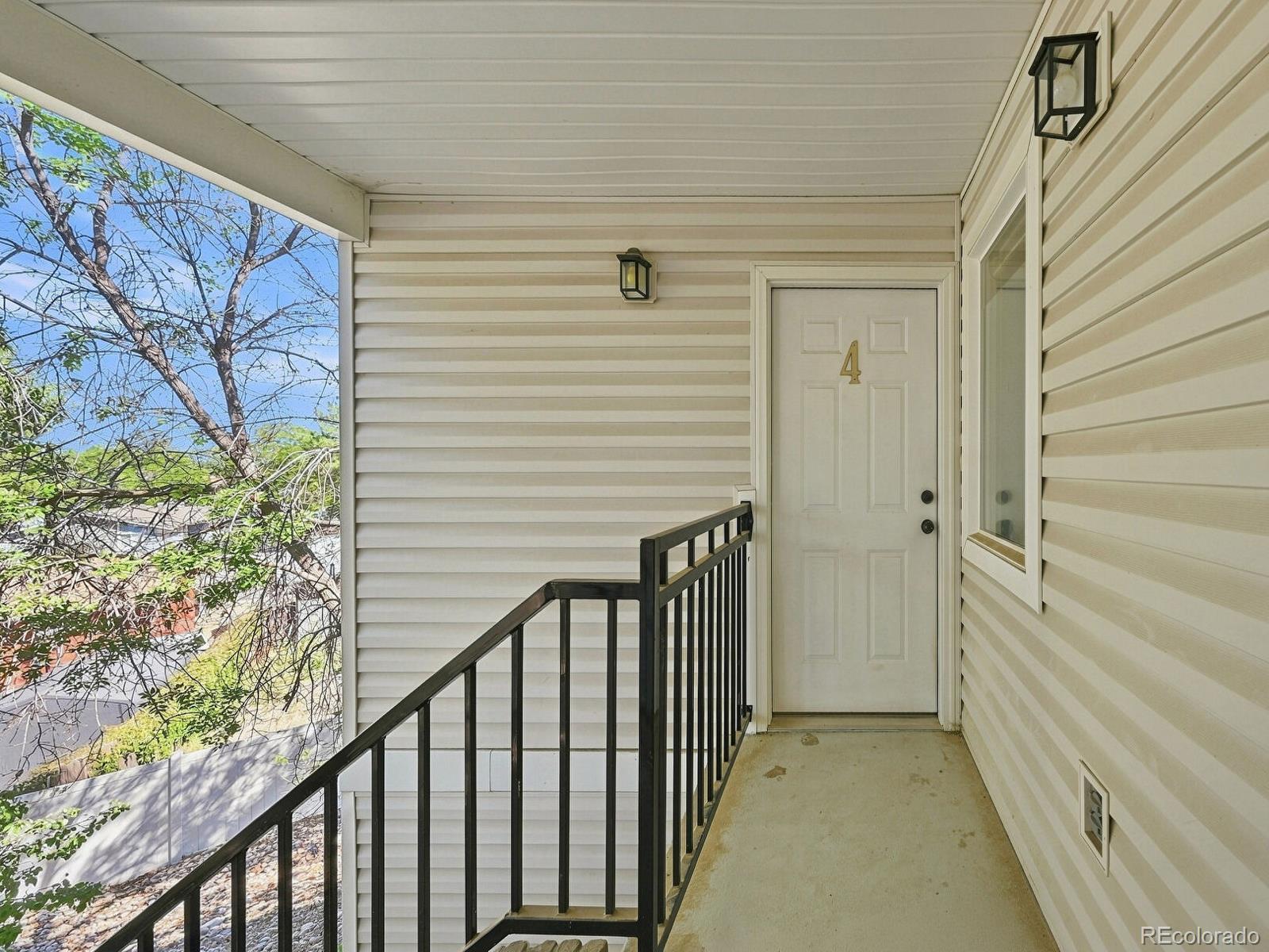 MLS Image #3 for 950  52nd avenue court,greeley, Colorado