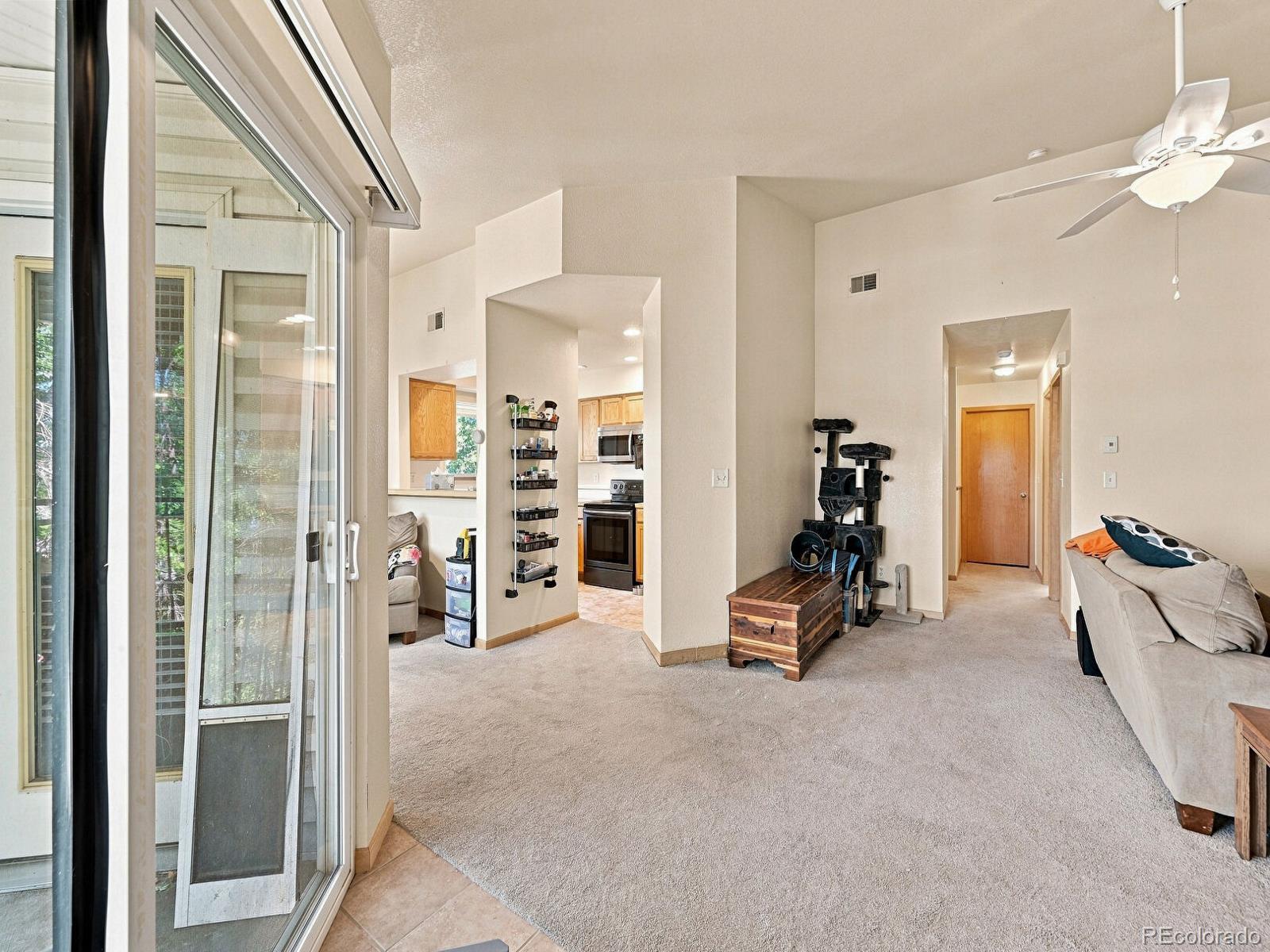MLS Image #4 for 950  52nd avenue court,greeley, Colorado