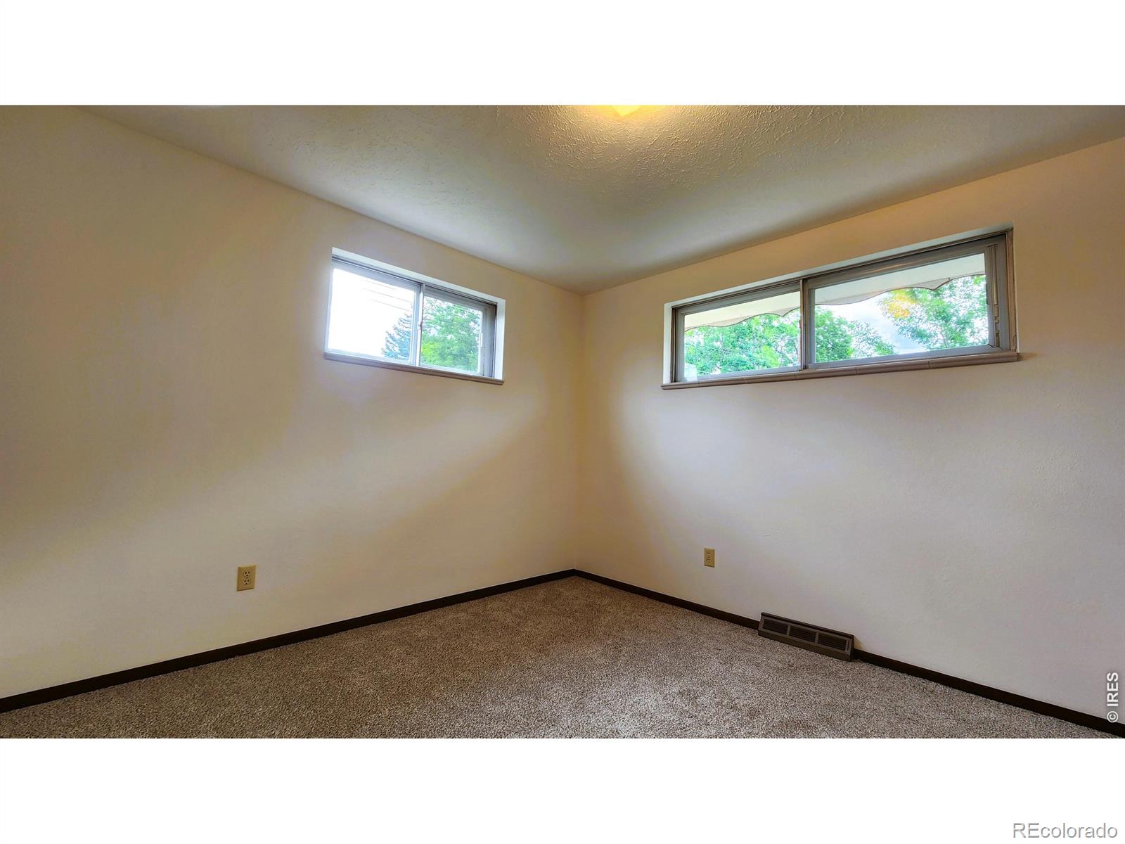 MLS Image #15 for 521 w 33rd street,loveland, Colorado