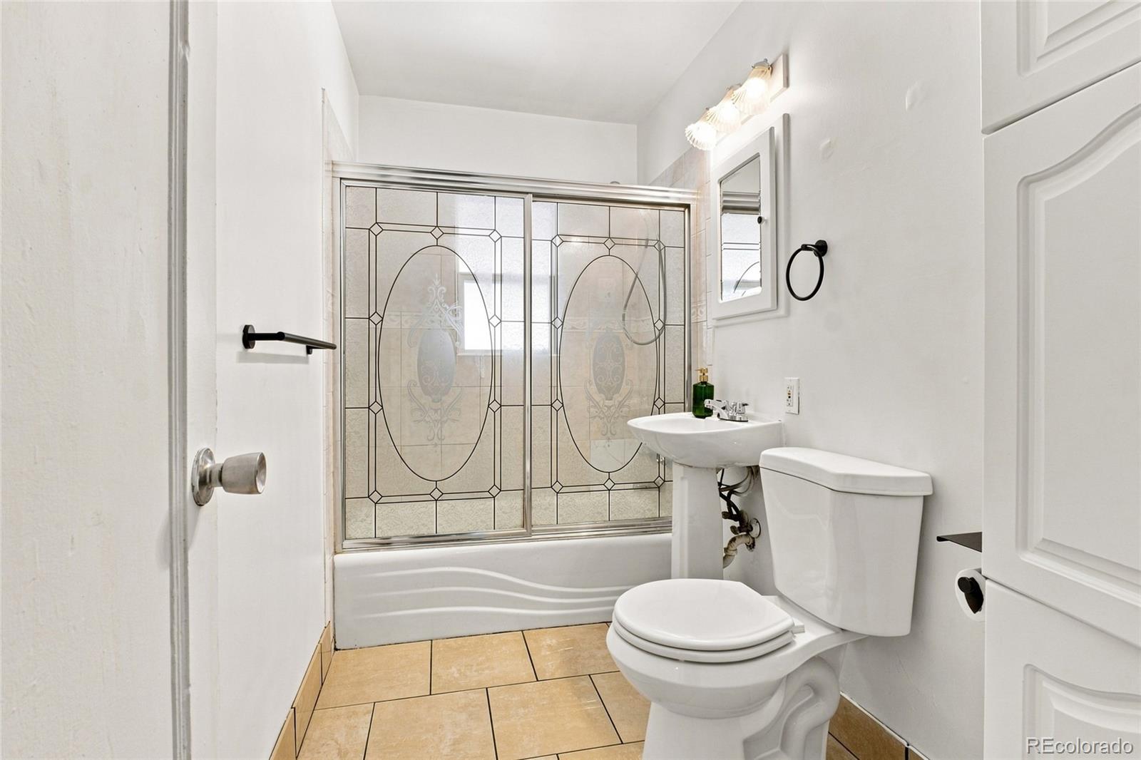 MLS Image #8 for 2660 s knox court,denver, Colorado