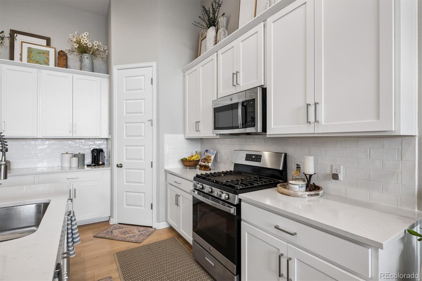 MLS Image #9 for 3726  outcrop court,castle rock, Colorado