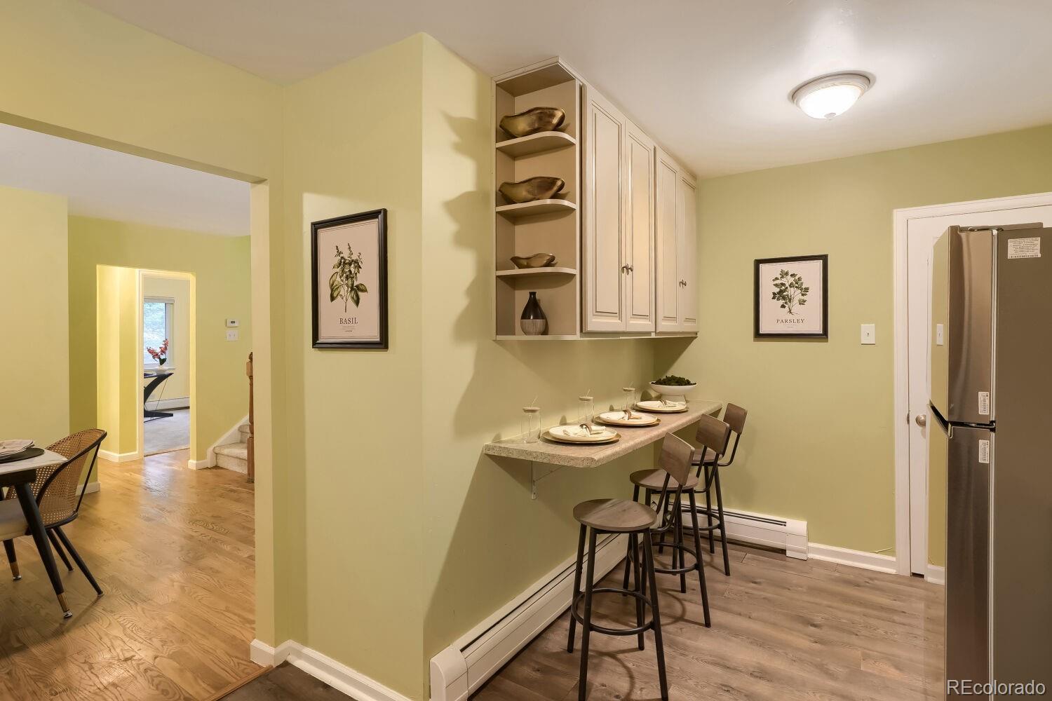 MLS Image #10 for 1060  leyden street,denver, Colorado