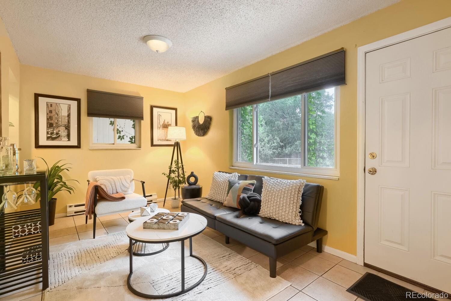 MLS Image #11 for 1060  leyden street,denver, Colorado