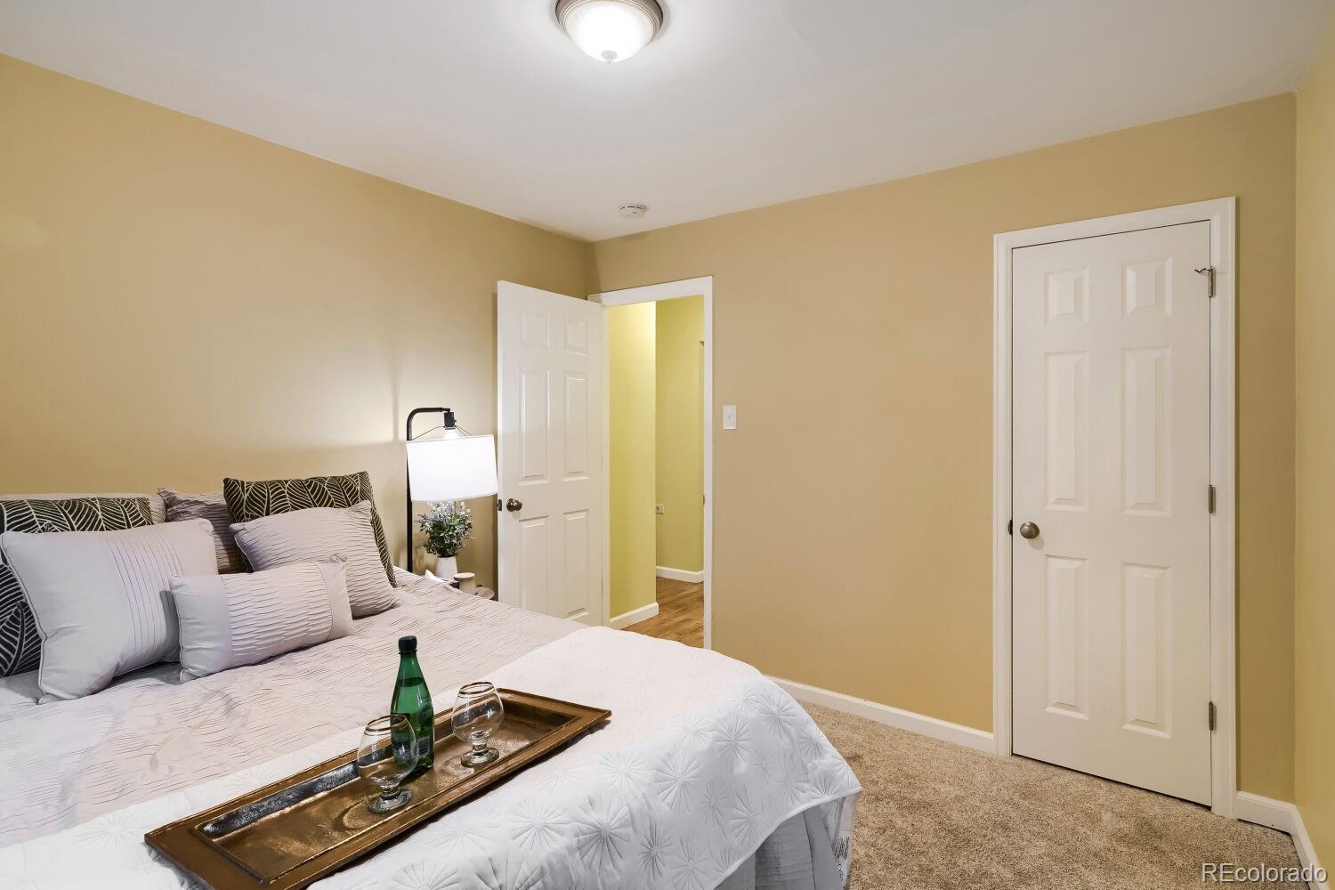 MLS Image #16 for 1060  leyden street,denver, Colorado