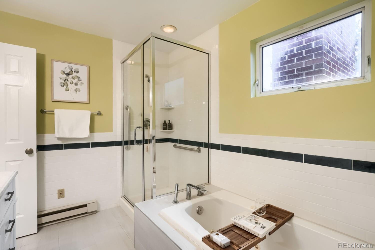 MLS Image #19 for 1060  leyden street,denver, Colorado