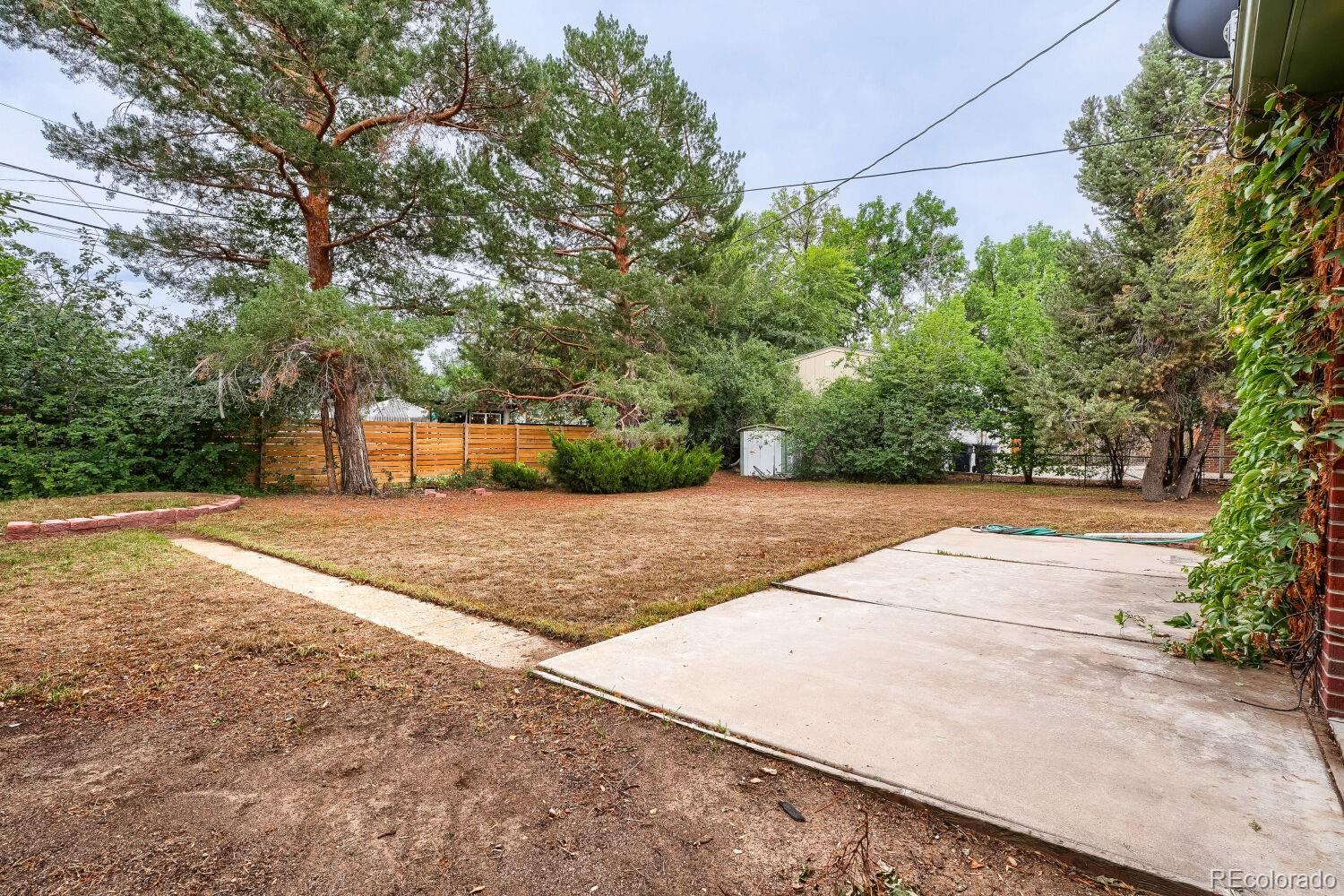 MLS Image #25 for 1060  leyden street,denver, Colorado