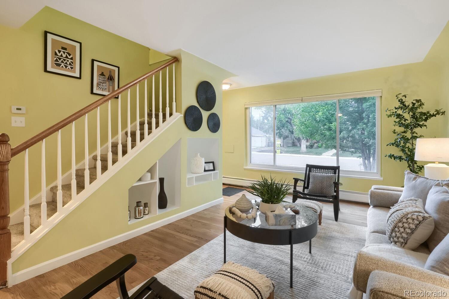 MLS Image #5 for 1060  leyden street,denver, Colorado