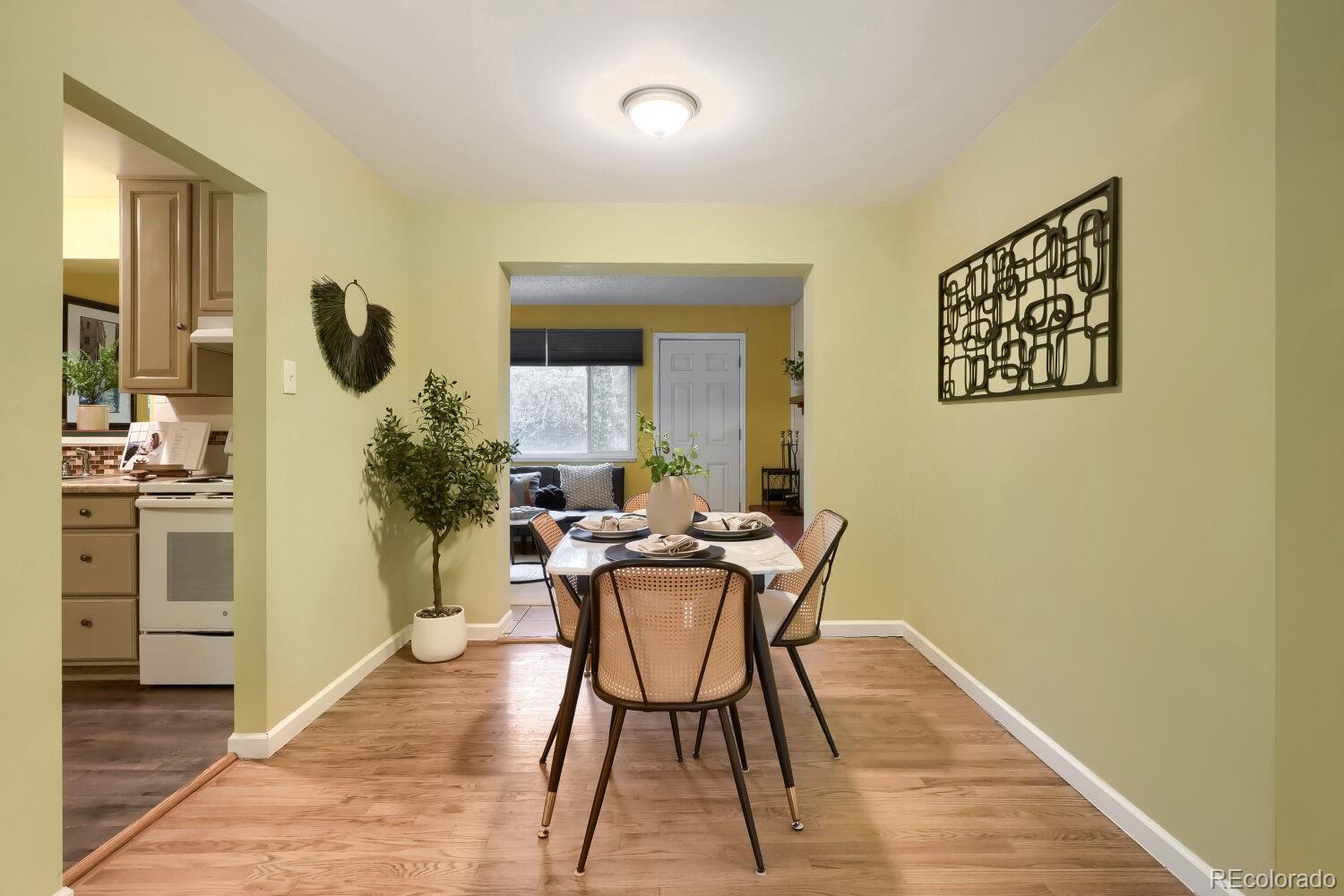 MLS Image #6 for 1060  leyden street,denver, Colorado