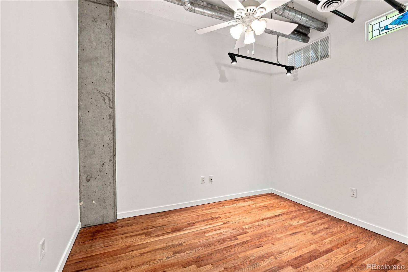MLS Image #14 for 3201 n shoshone street 306,denver, Colorado