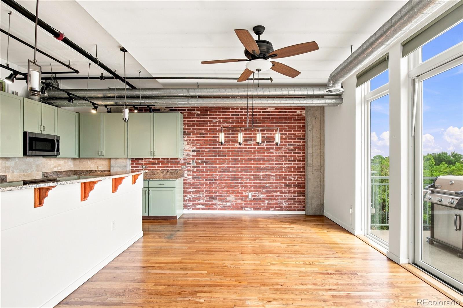 MLS Image #5 for 3201 n shoshone street 306,denver, Colorado