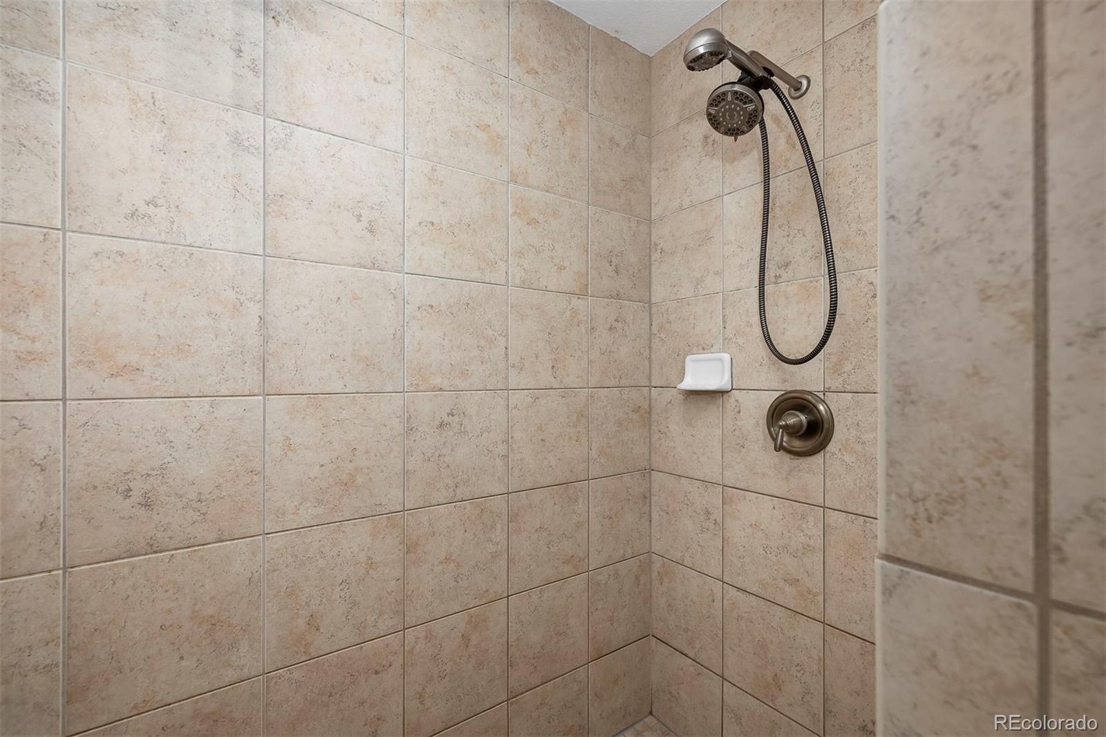 MLS Image #21 for 5012  ridgewood drive,johnstown, Colorado