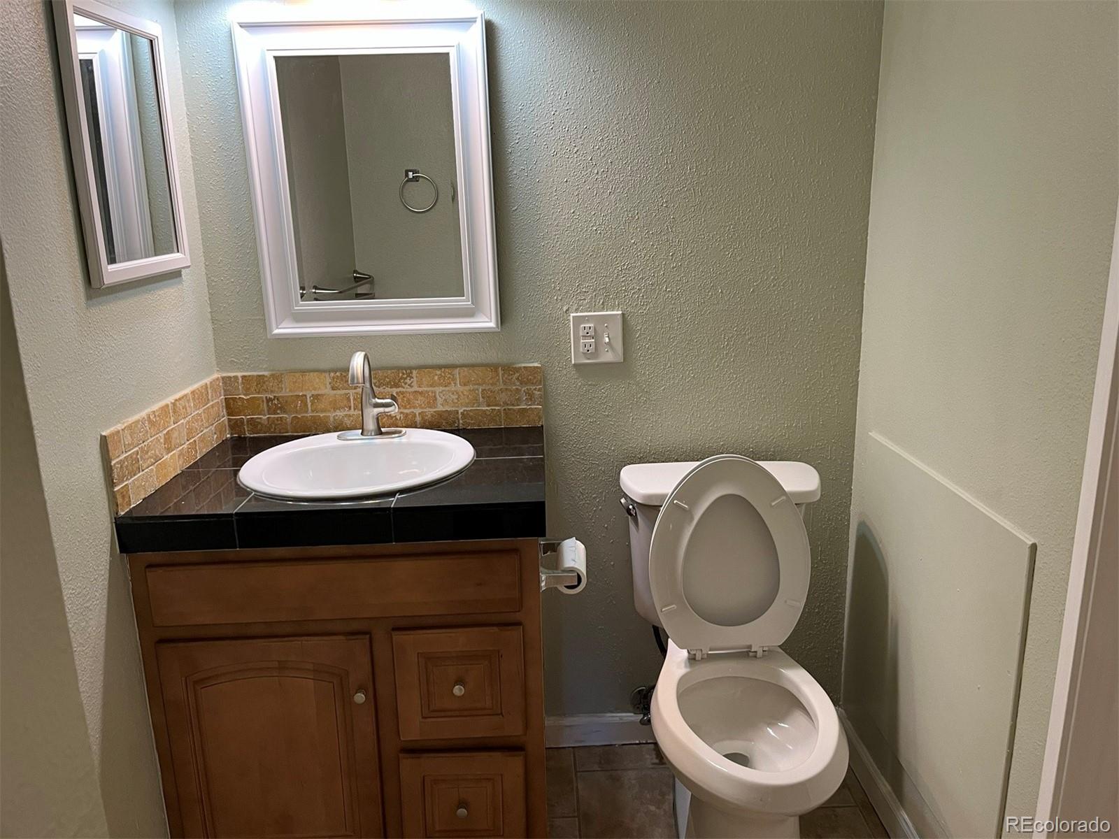 MLS Image #13 for 7375 e quincy avenue,denver, Colorado