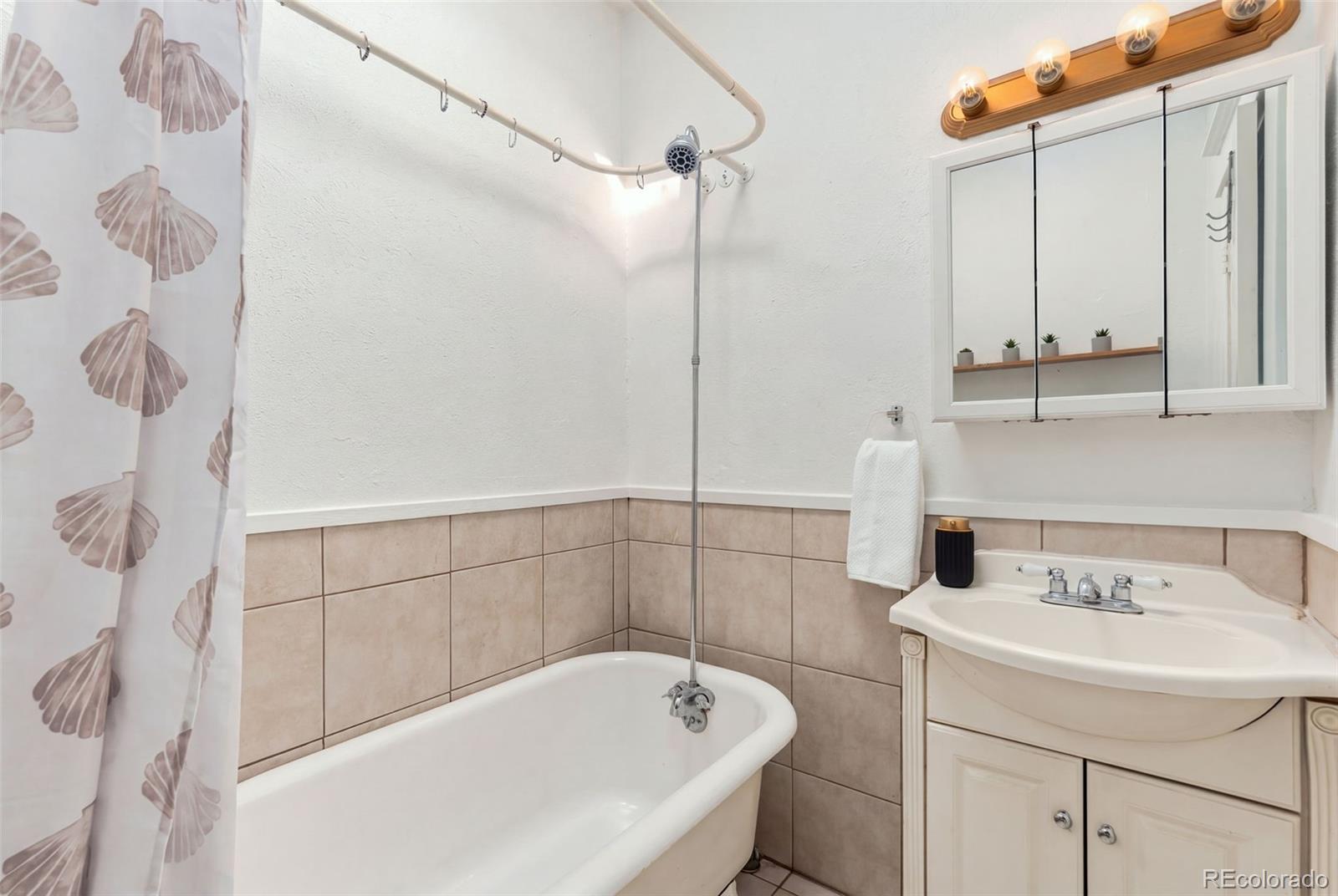 MLS Image #12 for 3019 n williams street,denver, Colorado