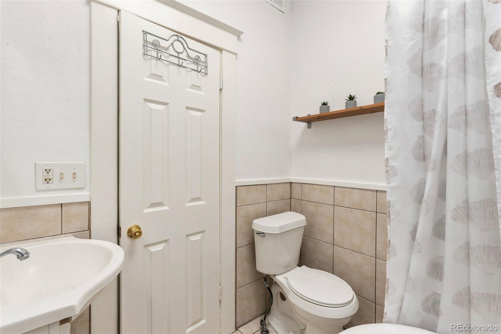 MLS Image #13 for 3019 n williams street,denver, Colorado