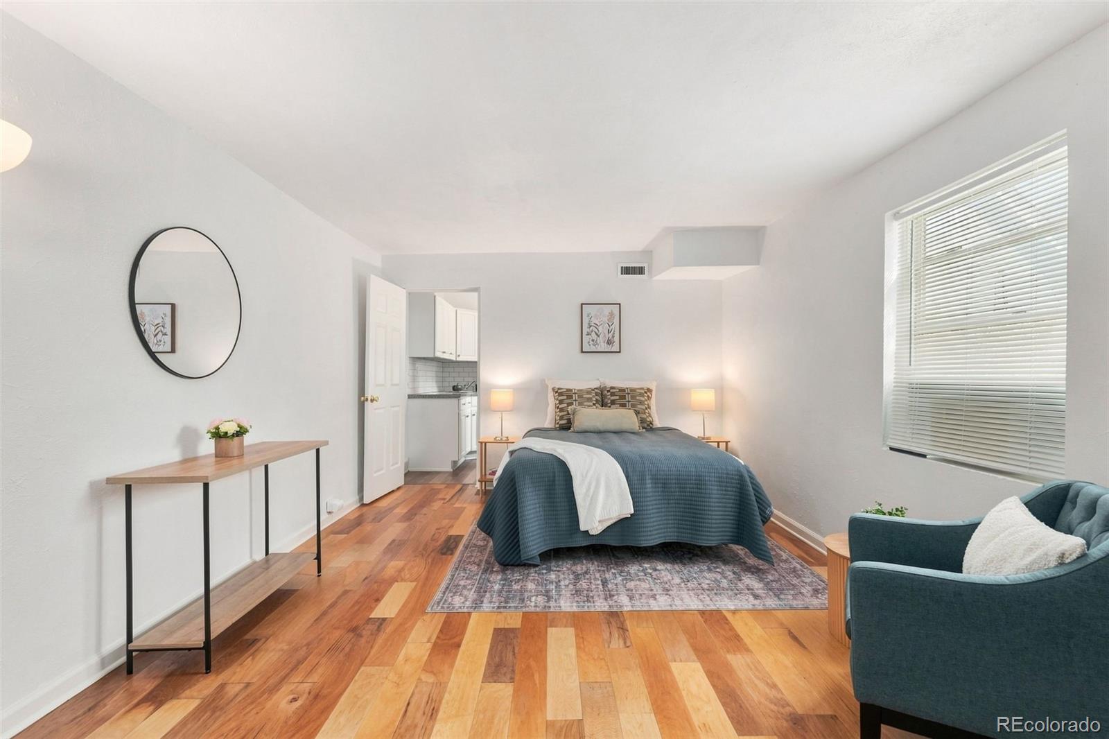 MLS Image #6 for 3019 n williams street,denver, Colorado
