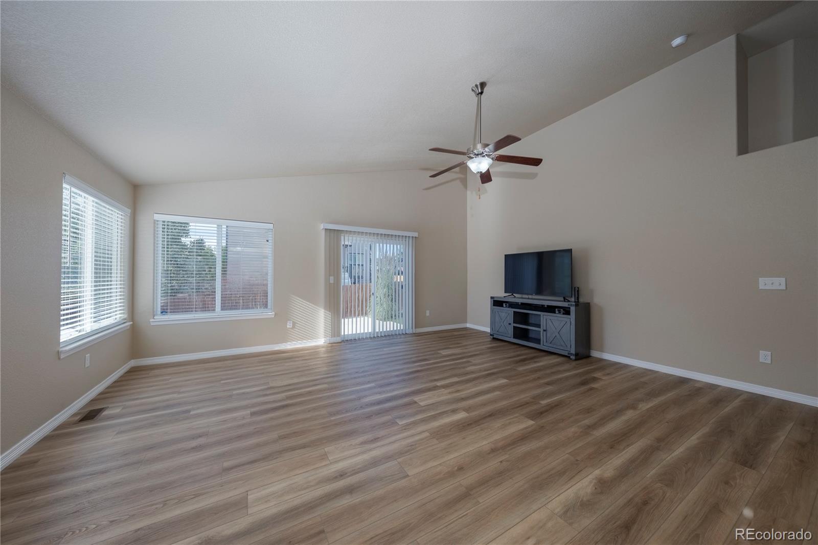 MLS Image #5 for 6807  spruce street,frederick, Colorado