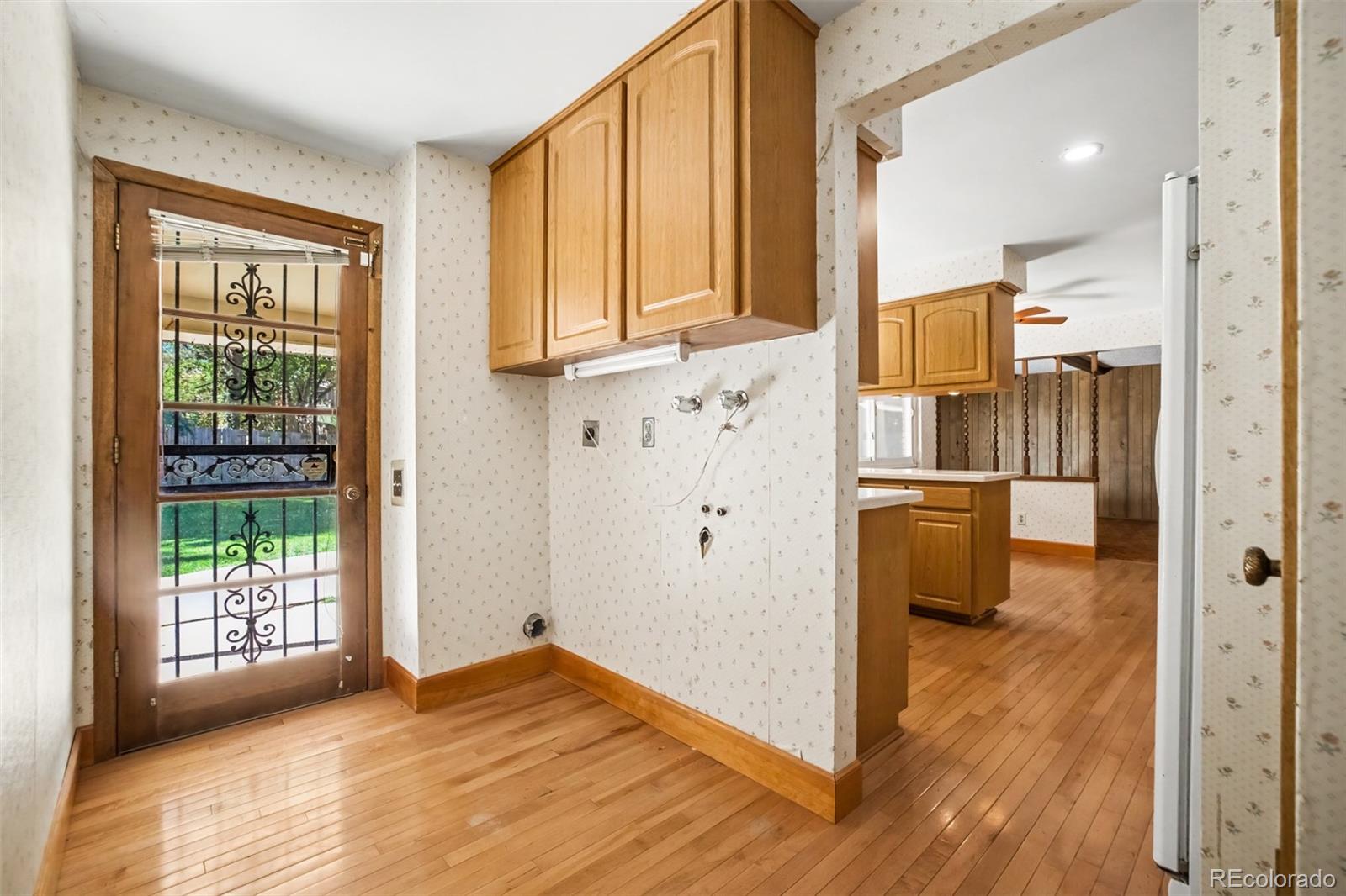 MLS Image #13 for 3077  owens court,denver, Colorado