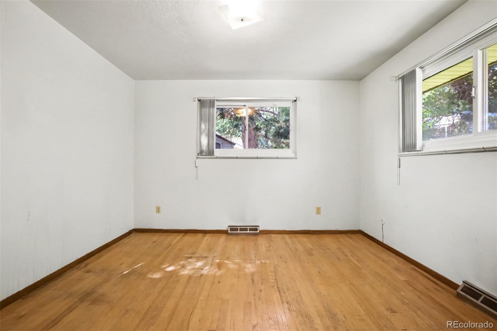 MLS Image #27 for 3077  owens court,denver, Colorado