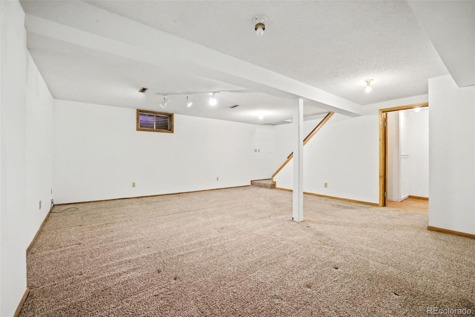 MLS Image #31 for 3077  owens court,denver, Colorado