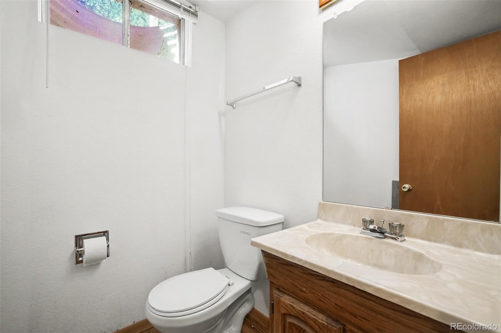 MLS Image #32 for 3077  owens court,denver, Colorado