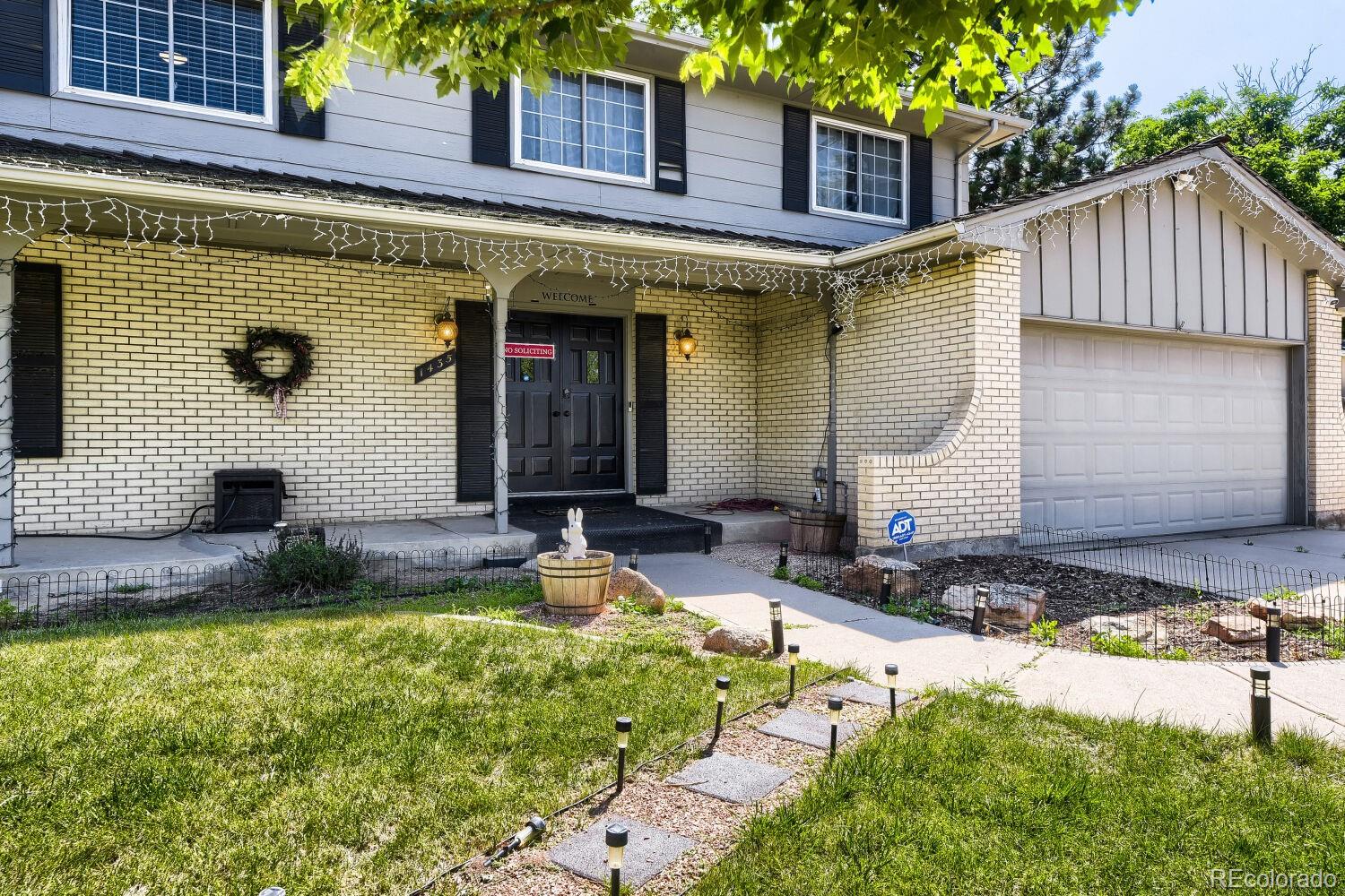 MLS Image #1 for 1435 s macon street,aurora, Colorado
