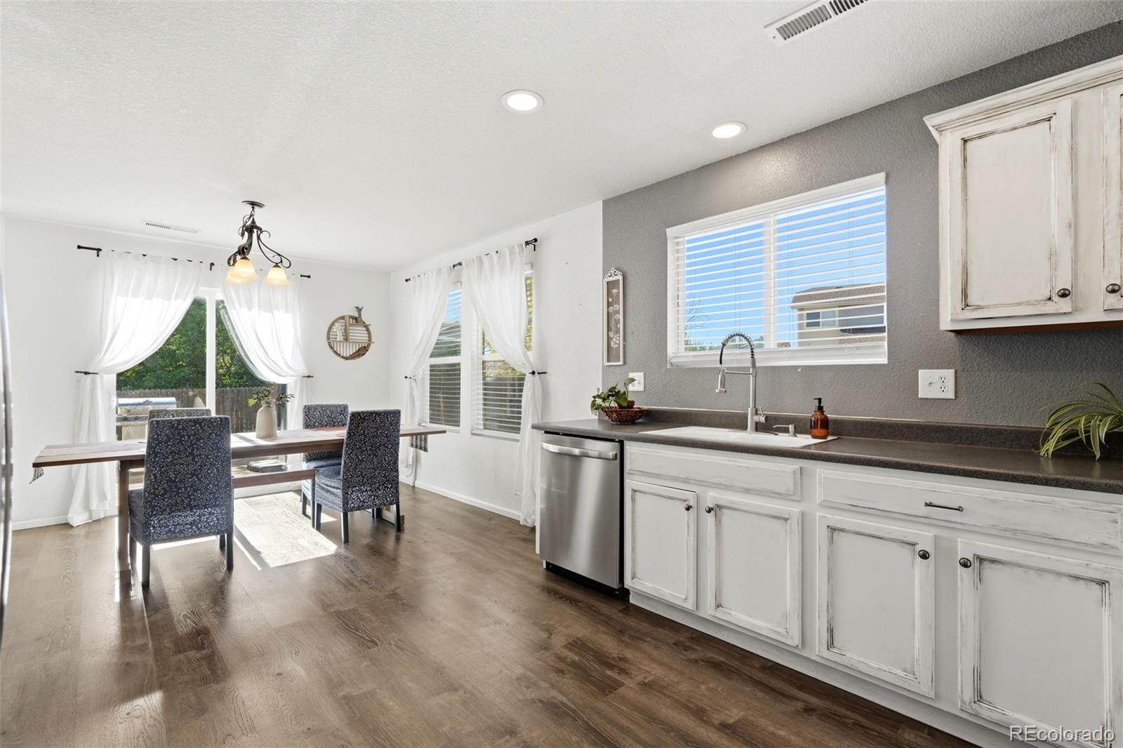MLS Image #11 for 759  willow drive,lochbuie, Colorado