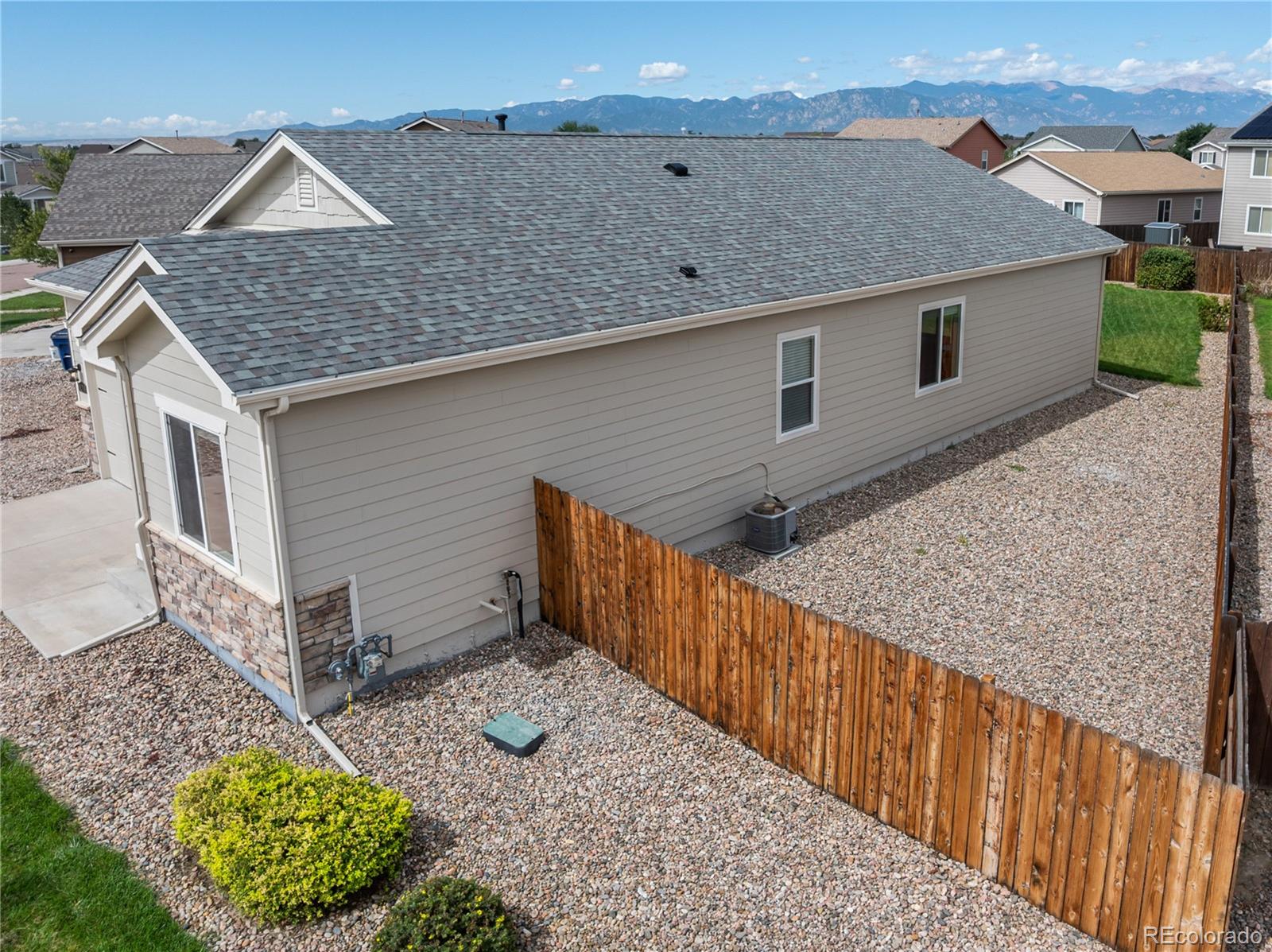 MLS Image #13 for 10219  intrepid way,colorado springs, Colorado
