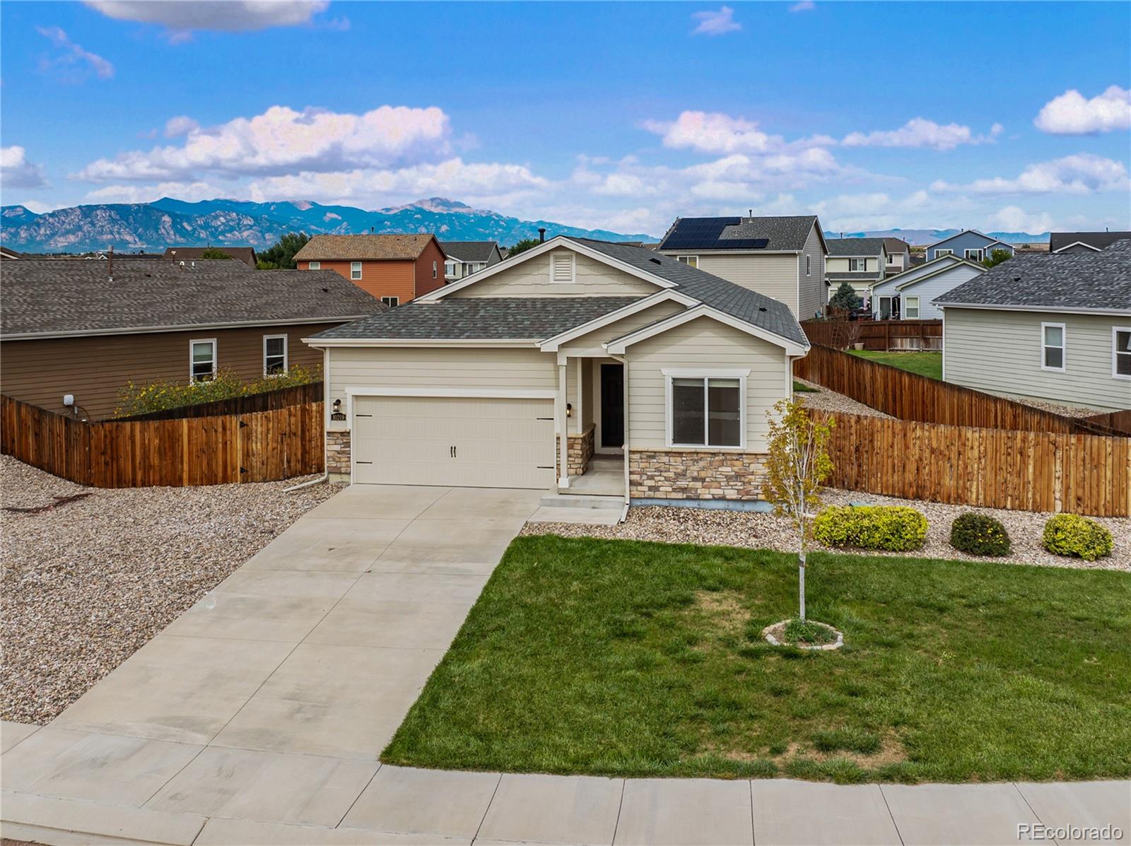 MLS Image #2 for 10219  intrepid way,colorado springs, Colorado