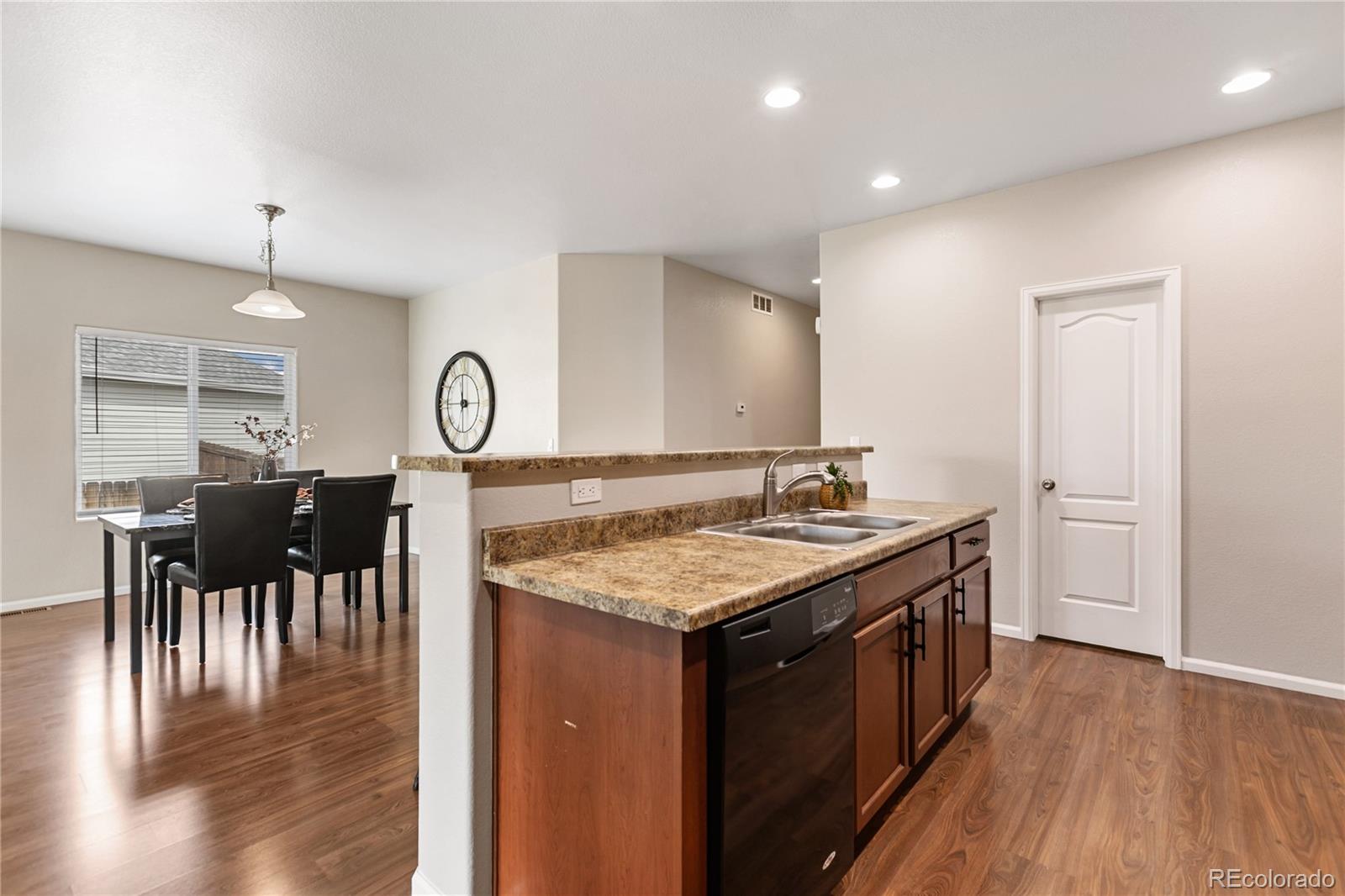 MLS Image #23 for 10219  intrepid way,colorado springs, Colorado