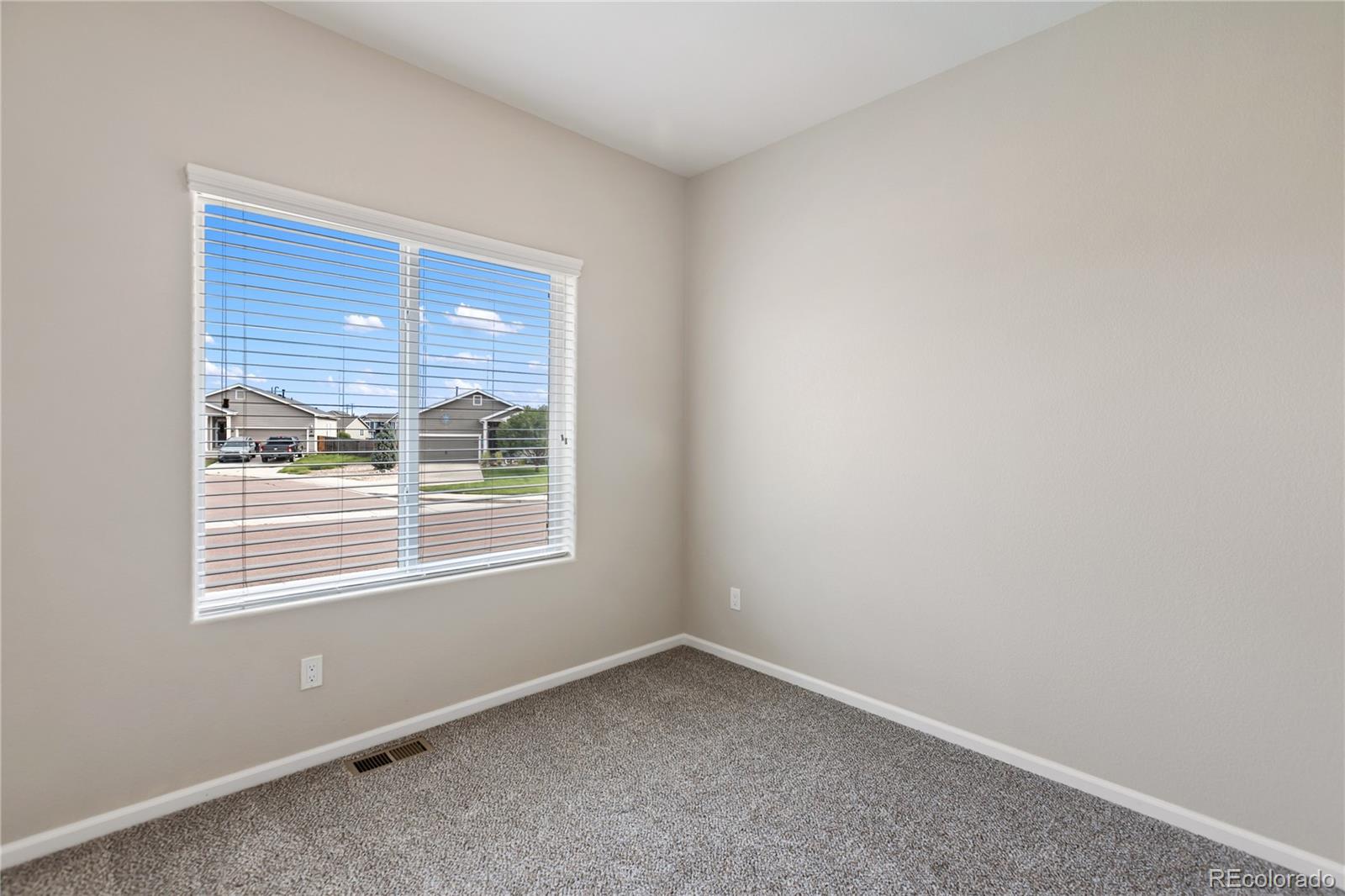 MLS Image #43 for 10219  intrepid way,colorado springs, Colorado