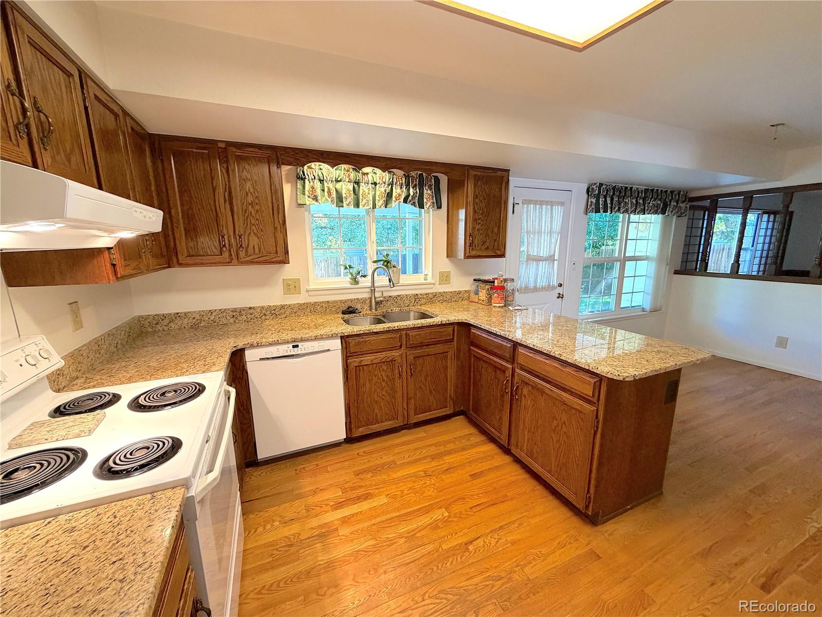 MLS Image #9 for 9114 w progress avenue,littleton, Colorado