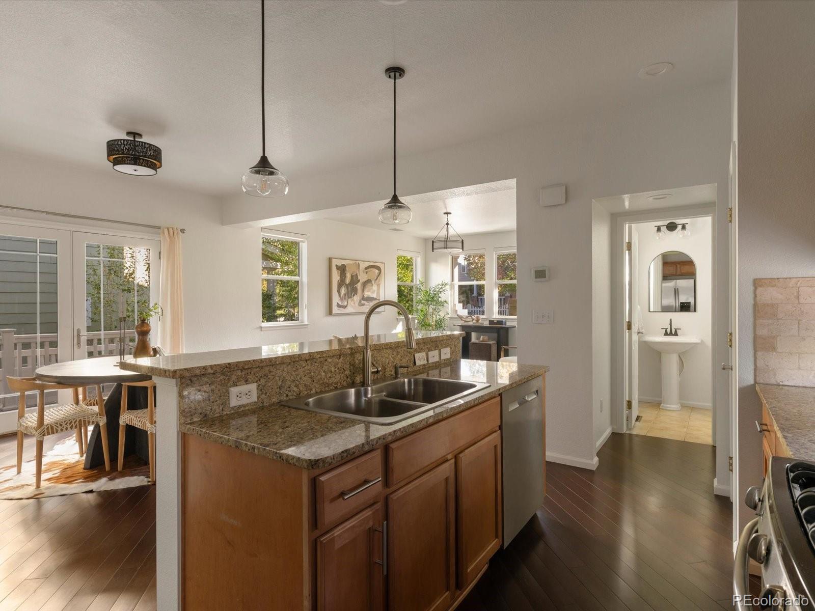 MLS Image #11 for 2871  alton street,denver, Colorado