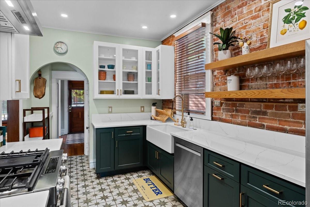 MLS Image #20 for 1148 s clarkson street,denver, Colorado