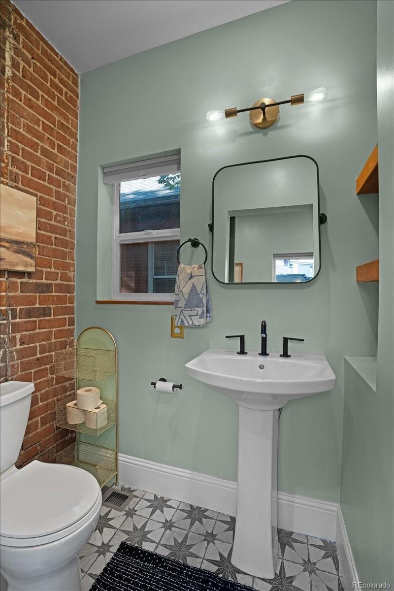 MLS Image #24 for 1148 s clarkson street,denver, Colorado