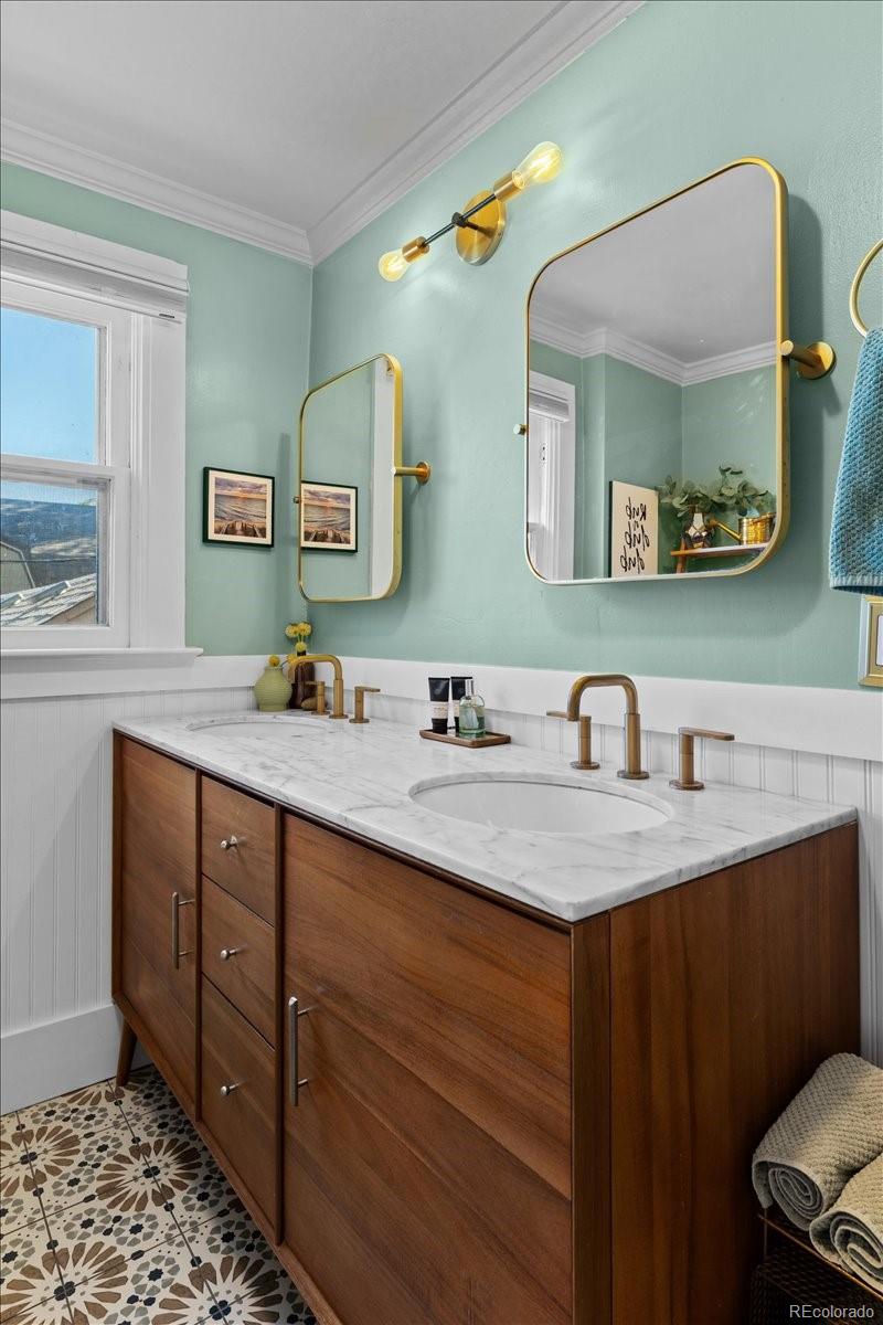 MLS Image #29 for 1148 s clarkson street,denver, Colorado