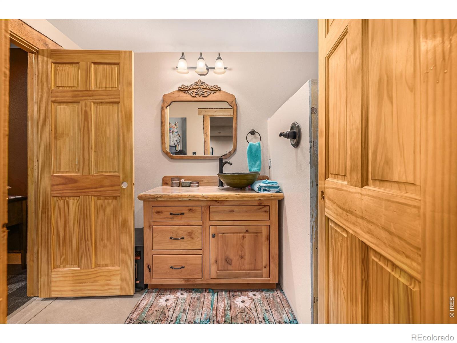 MLS Image #18 for 40078  county road 23 ,ault, Colorado