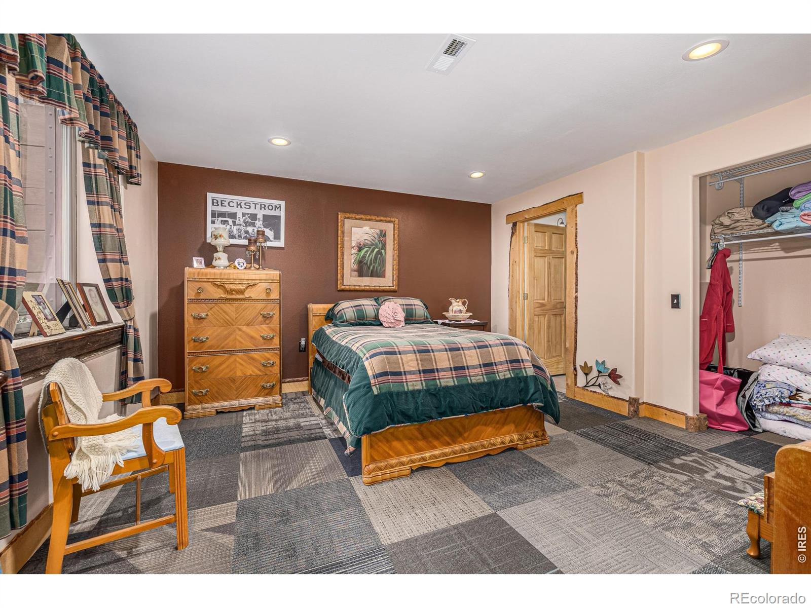 MLS Image #19 for 40078  county road 23 ,ault, Colorado