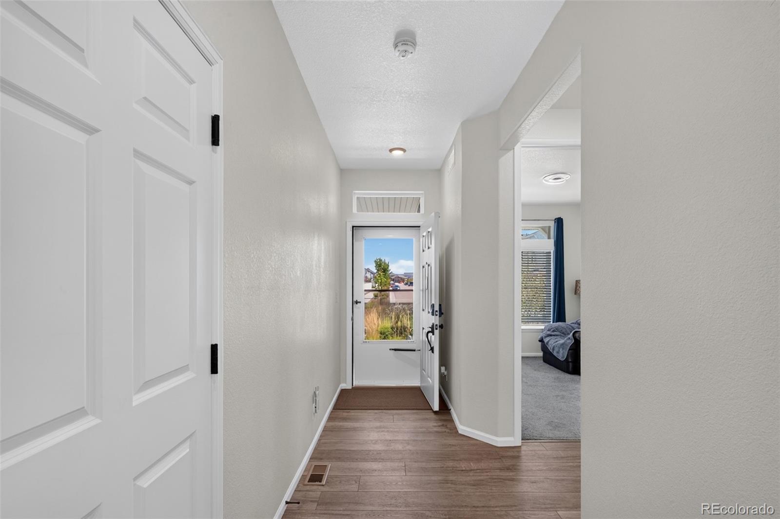 MLS Image #4 for 4403 n picadilly court,aurora, Colorado