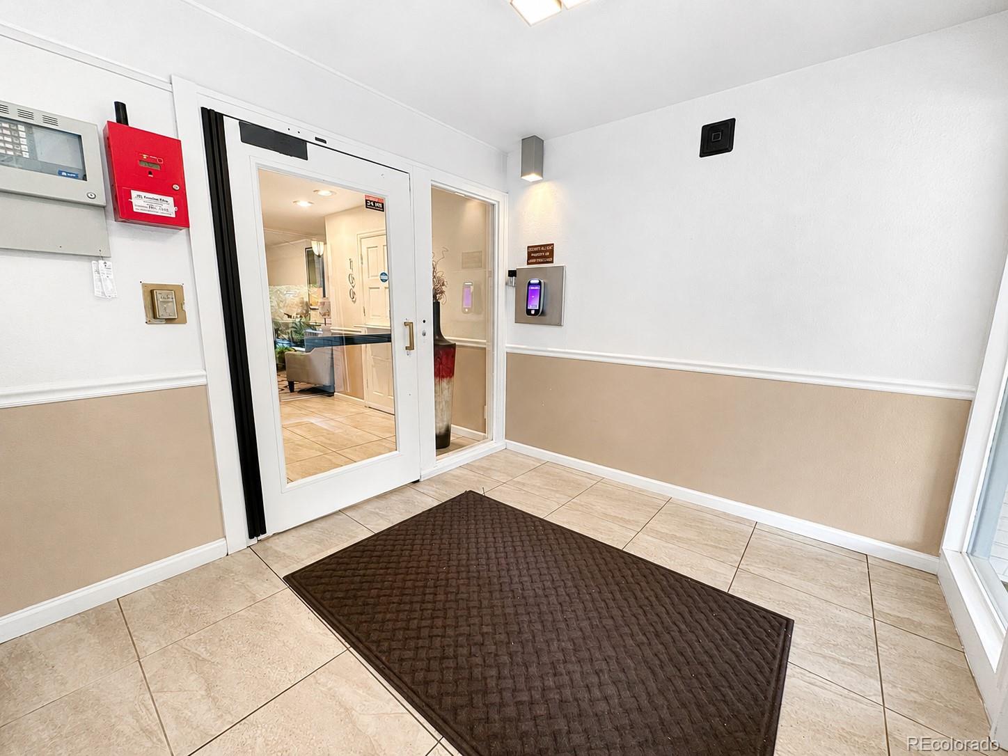 MLS Image #24 for 1265  race street,denver, Colorado