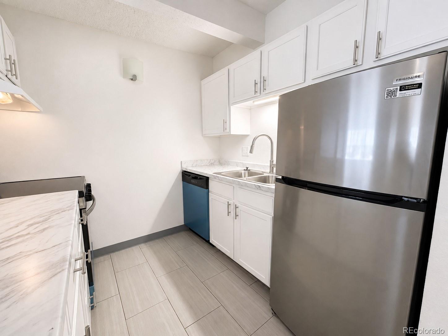 MLS Image #3 for 1265  race street,denver, Colorado