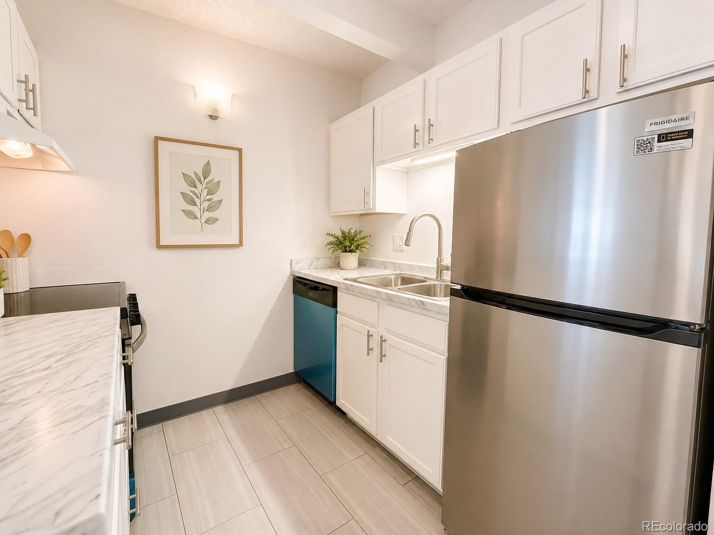 MLS Image #4 for 1265  race street,denver, Colorado